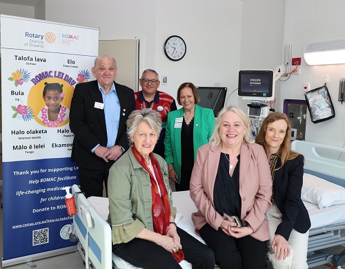 Staff from Child and Adolescent Health Service and ROMAC gathered together to sign the five-year partnership. 