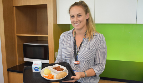 Nicole with an example of a sensory meal