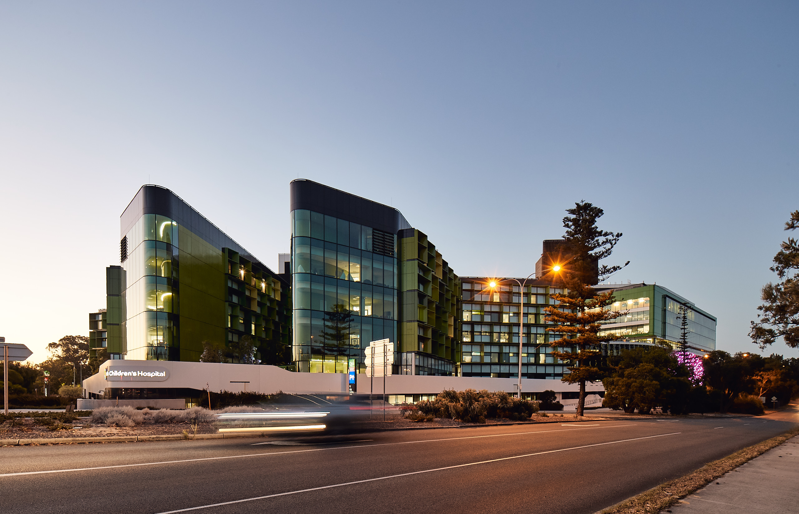 Perth Children's Hospital exterior from Winthrop Avenue